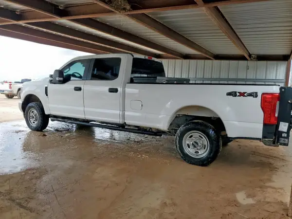 1FT7W2B63KEE63945 2019 FORD F250 - Image 2