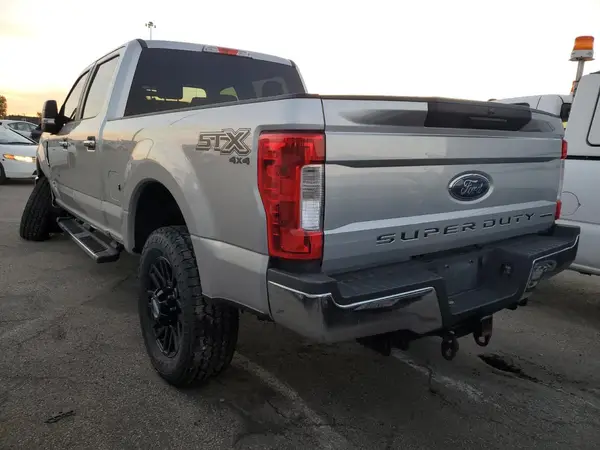 1FT7W2B63KEE88263 2019 FORD F250 - Image 2