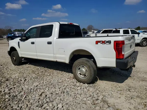 1FT7W2B63KEF37137 2019 FORD F250 - Image 2