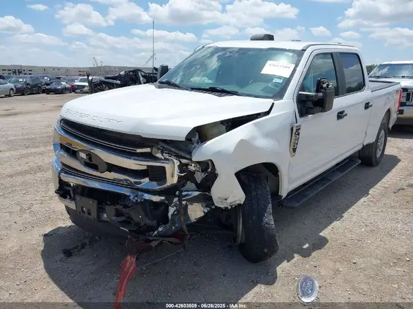 1FT7W2B63MEE13677 2021 FORD F250 - Image 2