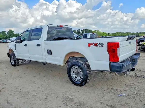 1FT7W2B63NEF33240 2022 FORD F250 - Image 2