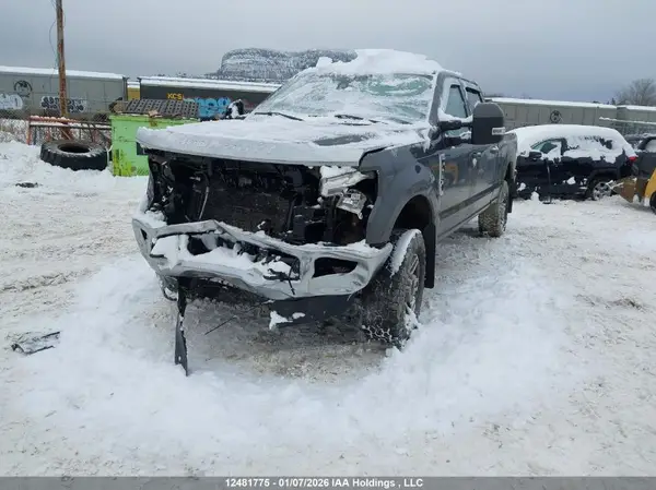 1FT7W2B64HEB87235 2017 FORD F250 - Image 2