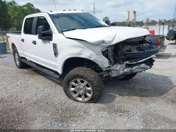 1FT7W2B64HEE30347 2017 FORD F250 - Image 1