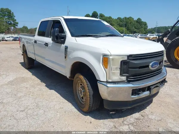 1FT7W2B64HEE65356 2017 FORD F250 - Image 1