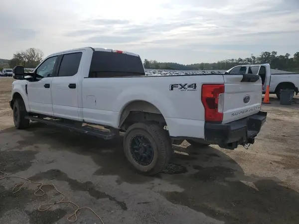 1FT7W2B64HEF00302 2017 FORD F250 - Image 2