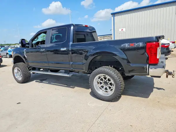 1FT7W2B64HEF01224 2017 FORD F250 - Image 2