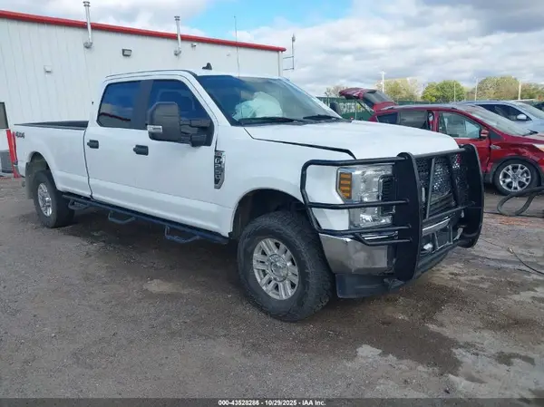 1FT7W2B64KEF52763 2019 FORD F250 - Image 1