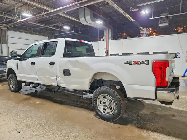 1FT7W2B64KEG24061 2019 FORD F250 - Image 2