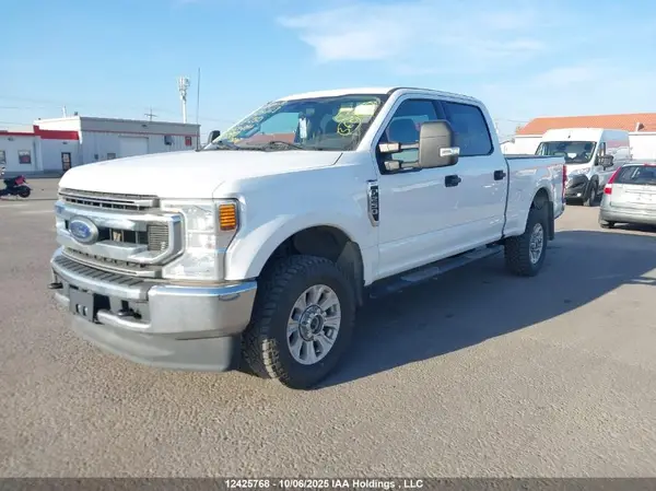 1FT7W2B64NEF67204 2022 FORD F250 - Image 2