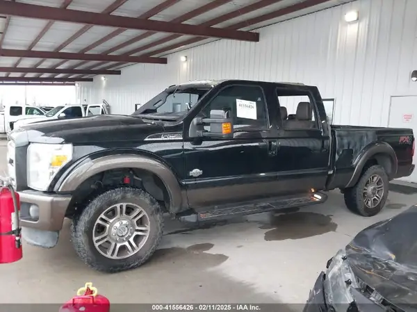 1FT7W2B65GEA57303 2016 FORD F250 - Image 2
