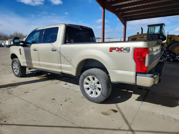 1FT7W2B65HEB40960 2017 FORD F250 - Image 2