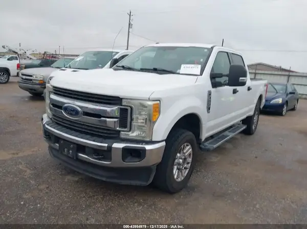 1FT7W2B65HEC45918 2017 FORD F250 - Image 2