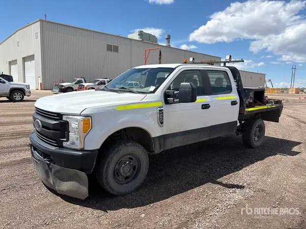 1FT7W2B65HED43153 2017 FORD F250 - Image 1