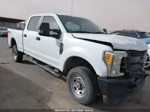 1FT7W2B65HED53648 2017 FORD F250 - Image 1
