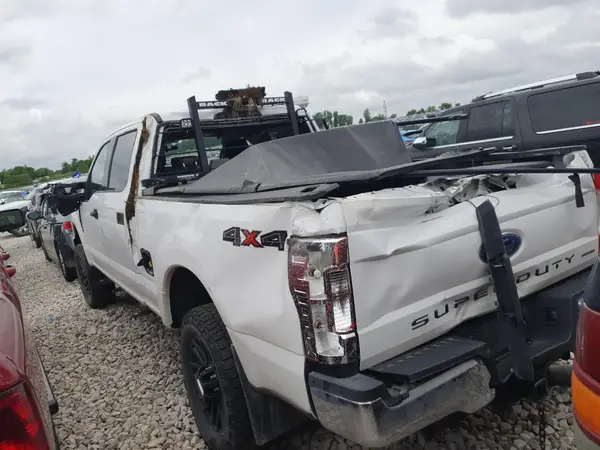 1FT7W2B65HED68909 2017 FORD F250 - Image 2