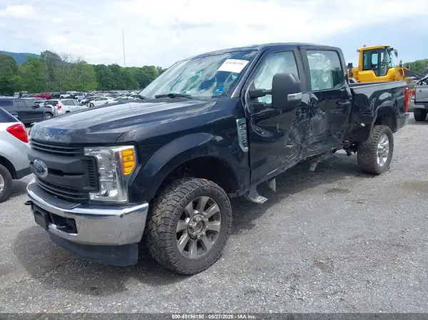 1FT7W2B65HEF45247 2017 FORD F250 - Image 2