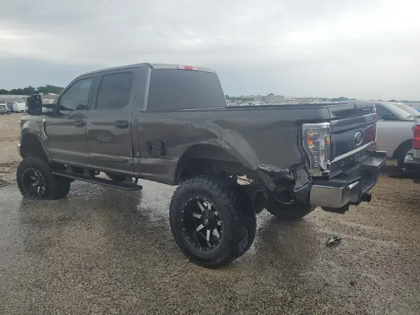1FT7W2B65JEB83300 2018 FORD F250 - Image 2