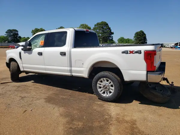 1FT7W2B65JEC60716 2018 FORD F250 - Image 2