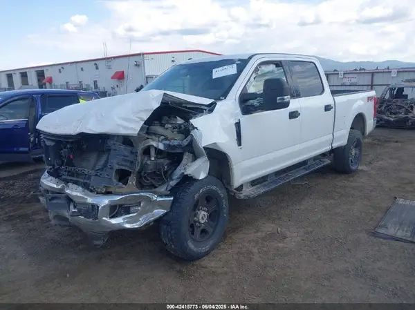 1FT7W2B65KED16493 2019 FORD F250 - Image 2