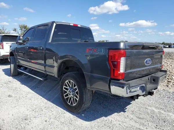 1FT7W2B66HEE91196 2017 FORD F250 - Image 2