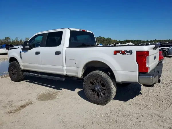 1FT7W2B66HEF34449 2017 FORD F250 - Image 2