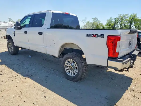 1FT7W2B66JEB12882 2018 FORD F250 - Image 2