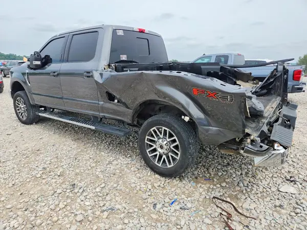 1FT7W2B66JED06117 2018 FORD F250 - Image 2