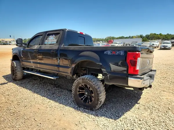 1FT7W2B66KEC21540 2019 FORD F250 - Image 2