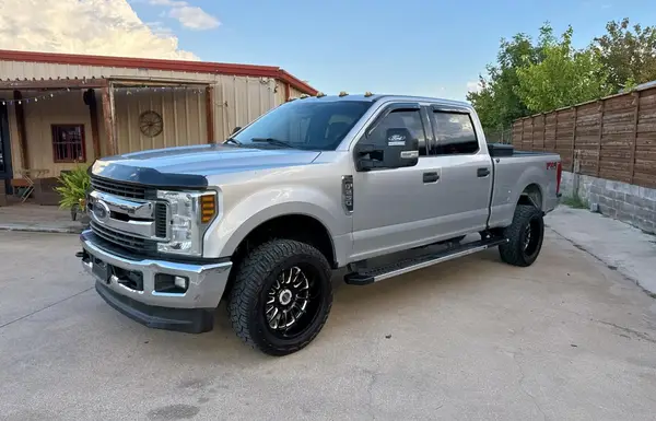 1FT7W2B66KED92871 2019 FORD F250 - Image 2