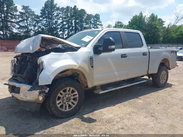 1FT7W2B66KEG32663 2019 FORD F250 - Image 2