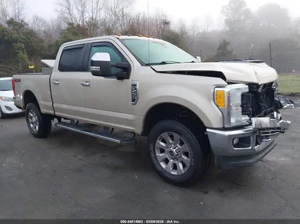 1FT7W2B67HEB12173 2017 FORD F250 - Image 1