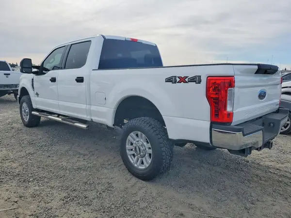 1FT7W2B67HEC64163 2017 FORD F250 - Image 2