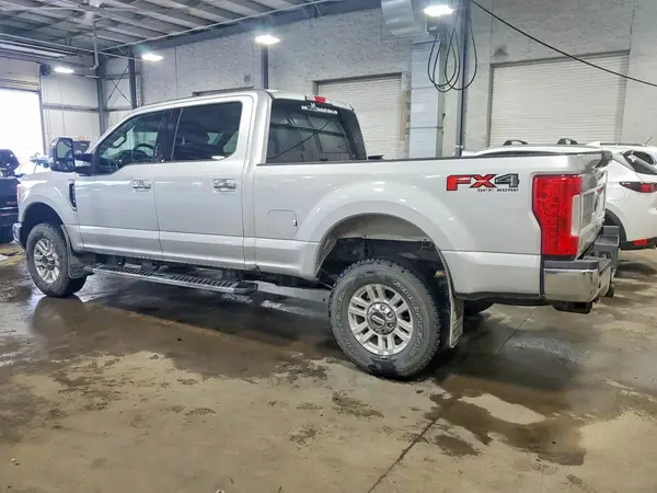 1FT7W2B67HED95948 2017 FORD F250 - Image 2