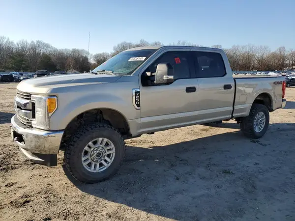 1FT7W2B67HEF06501 2017 FORD F250 - Image 1