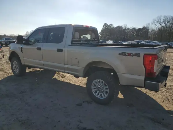 1FT7W2B67HEF06501 2017 FORD F250 - Image 2