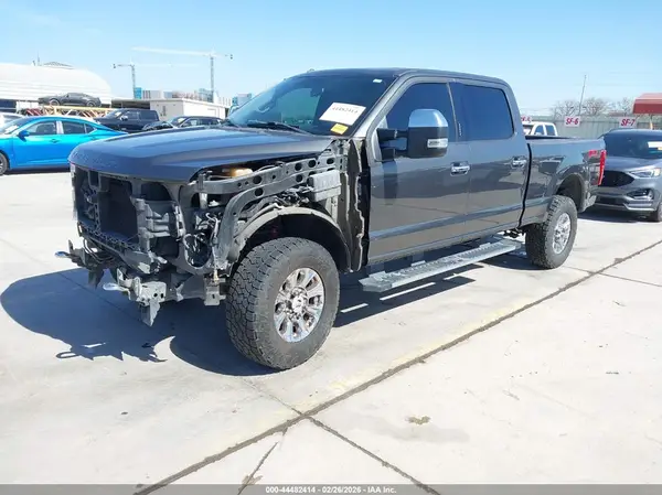1FT7W2B67HEF34654 2017 FORD F250 - Image 2