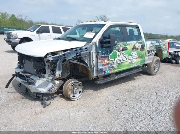 1FT7W2B67KEC04570 2019 FORD F250 - Image 2