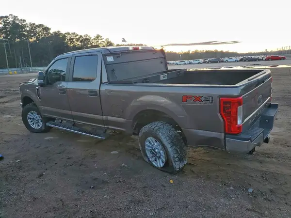 1FT7W2B67KEE82966 2019 FORD F250 - Image 2