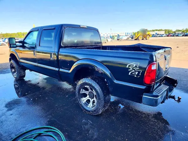 1FT7W2B68GEC52473 2016 FORD F250 - Image 2