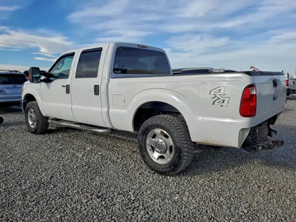 1FT7W2B68GED12087 2016 FORD F250 - Image 2