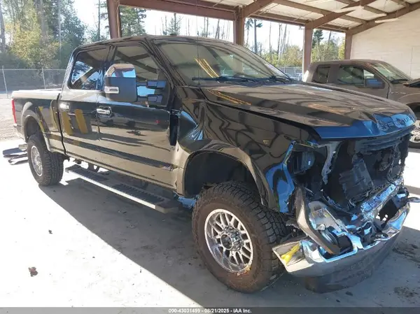 1FT7W2B68HEB35607 2017 FORD F250 - Image 1