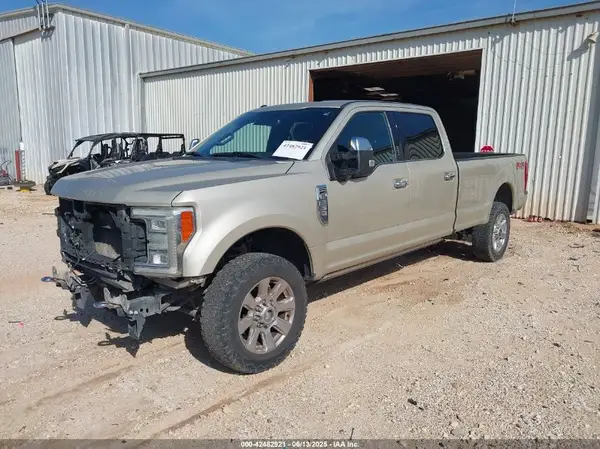 1FT7W2B68HEC62552 2017 FORD F250 - Image 2