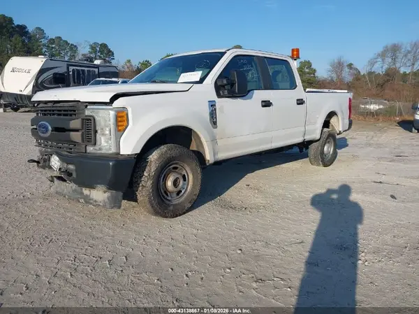 1FT7W2B68HED20112 2017 FORD F250 - Image 2