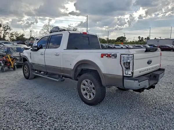 1FT7W2B68HED23754 2017 FORD F250 - Image 2