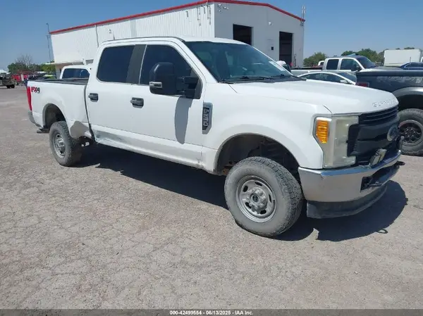 1FT7W2B68HEE50259 2017 FORD F250 - Image 1
