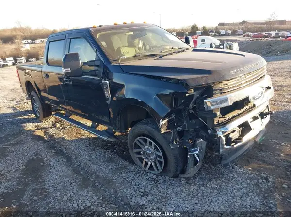 1FT7W2B68HEE61195 2017 FORD F250 - Image 1