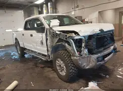 1FT7W2B68JEB30722 2018 FORD F250