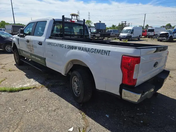 1FT7W2B68JEC38385 2018 FORD F250 - Image 2