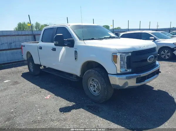 1FT7W2B68JEC59785 2018 FORD F250 - Image 1
