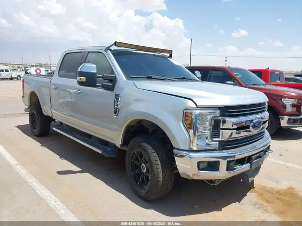 1FT7W2B68KEC80038 2019 FORD F250 - Image 1